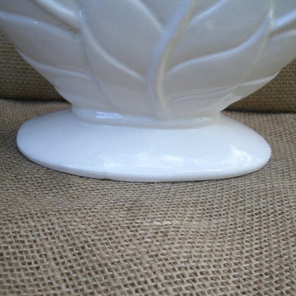 Vintage Art Deco Beswick Pottery Leaf Basket Vase - Picture 12 of 16